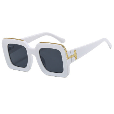 New Fashion Personalized Sunglasses Women